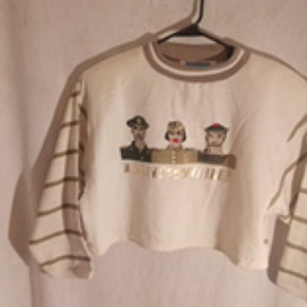 Nowt Polette Islands sweatshirt